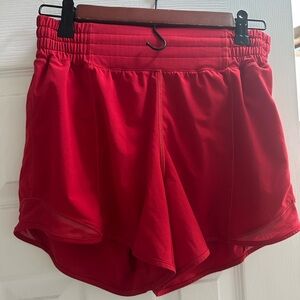 lululemon athletica hotty hot 4” lined shorts